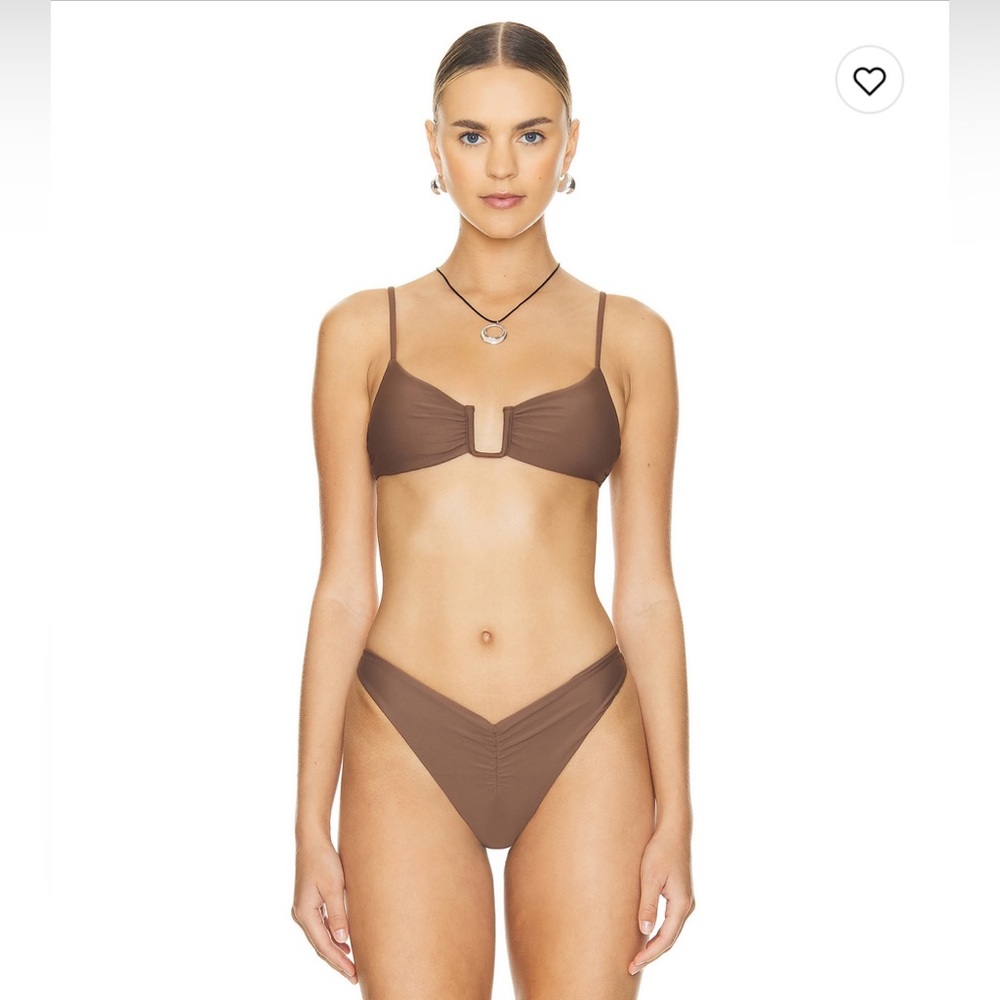 Lovewave swimsuit! Great quality! Top and bottom are mediums! Never worn!